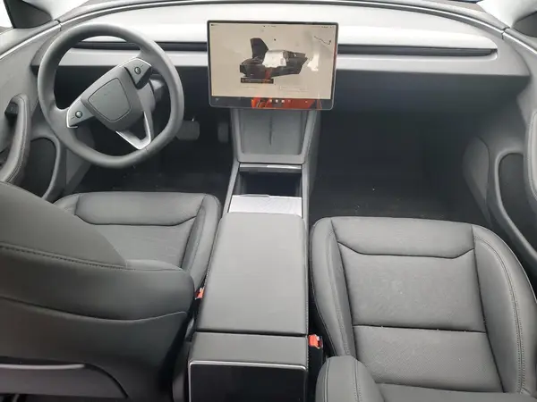 5YJ3E1EA1SF936977 2025 TESLA MODEL 3 - Image 8