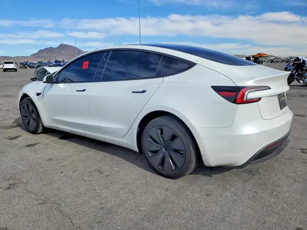 5YJ3E1EA1SF943315 2025 TESLA MODEL 3 - Image 2