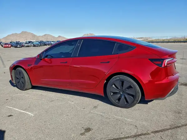 5YJ3E1EA1SF950653 2025 TESLA MODEL 3 - Image 2