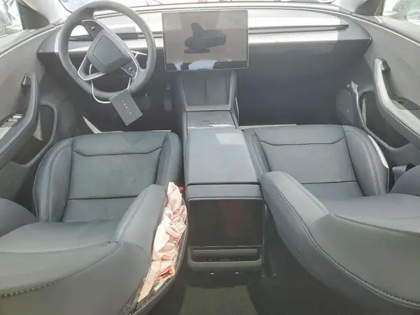 5YJ3E1EA1SF970823 2025 TESLA MODEL 3 - Image 8