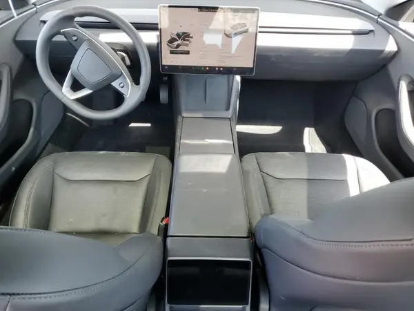 5YJ3E1EA1SF975505 2025 TESLA MODEL 3 - Image 8