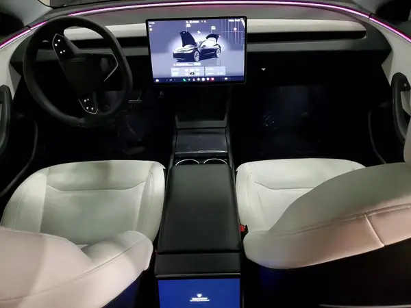 5YJ3E1EA1SF977089 2025 TESLA MODEL 3 - Image 8