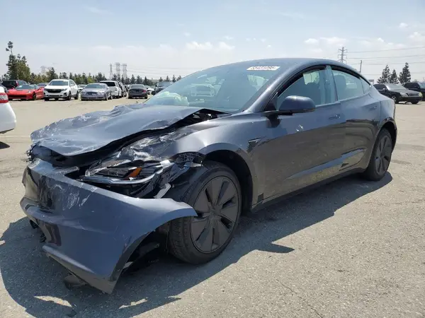 5YJ3E1EA1SF982406 2025 TESLA MODEL 3 - Image 1