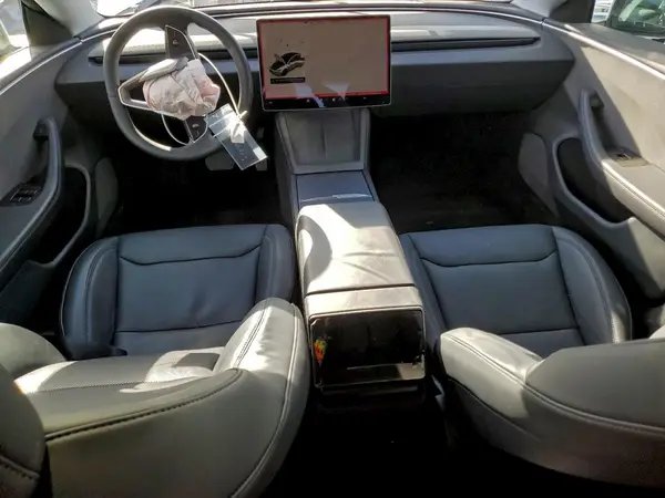 5YJ3E1EA1SF982860 2025 TESLA MODEL 3 - Image 8