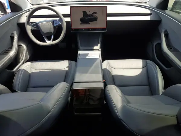 5YJ3E1EA1SF985144 2025 TESLA MODEL 3 - Image 8