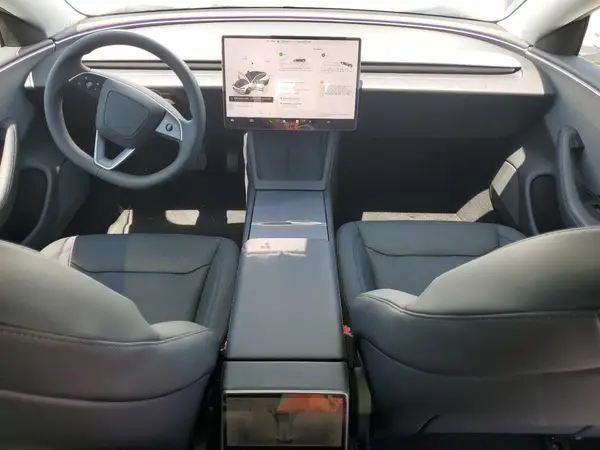 5YJ3E1EA1SF992532 2025 TESLA MODEL 3 - Image 8