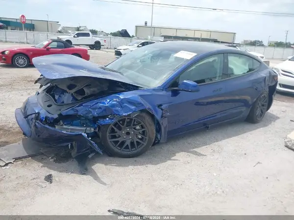 5YJ3E1EA1SF995799 2025 TESLA MODEL 3 - Image 2