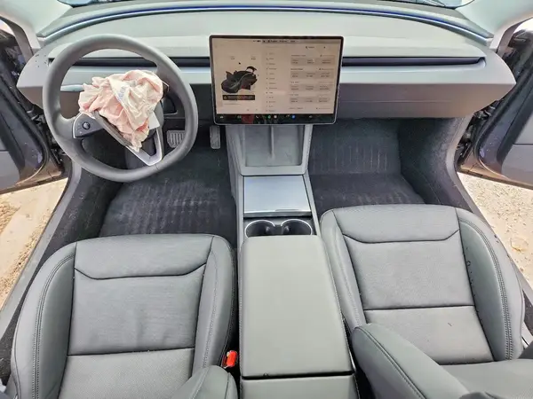 5YJ3E1EA1TF127013 2026 TESLA MODEL 3 - Image 8