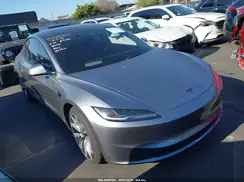 5YJ3E1EA1TF144488 2026 TESLA MODEL 3