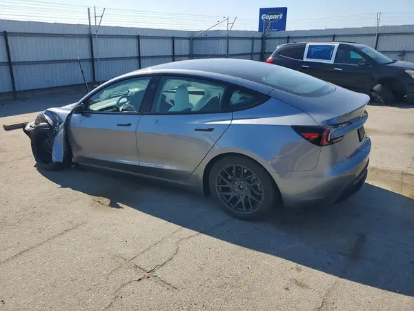 5YJ3E1EA1TF146578 2026 TESLA MODEL 3 - Image 2