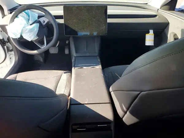 5YJ3E1EA1TF146645 2026 TESLA MODEL 3 - Image 8