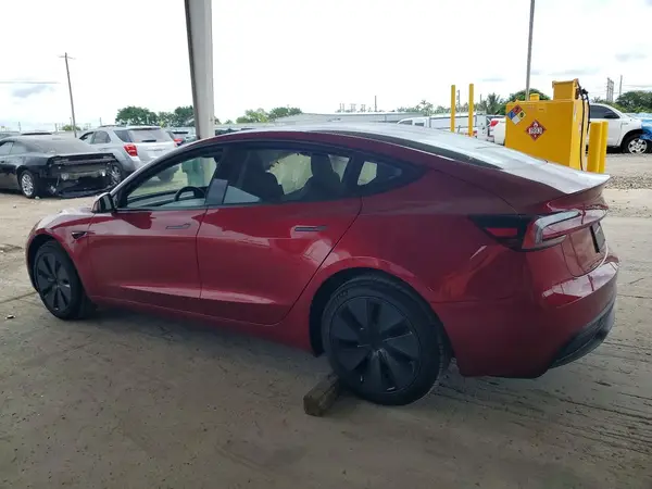 5YJ3E1EA1TF162392 2026 TESLA MODEL 3 - Image 2