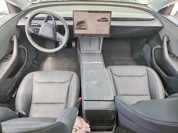 5YJ3E1EA1TF162781 2026 TESLA MODEL 3 - Image 8