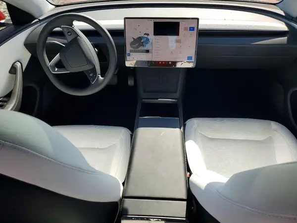 5YJ3E1EA1TF181623 2026 TESLA MODEL 3 - Image 8