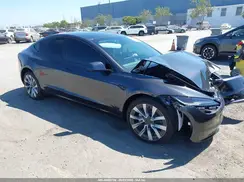 5YJ3E1EA1TF195070 2026 TESLA MODEL 3