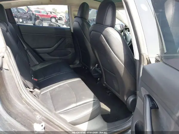 5YJ3E1EA2HF001296 2017 TESLA MODEL 3 - Image 8