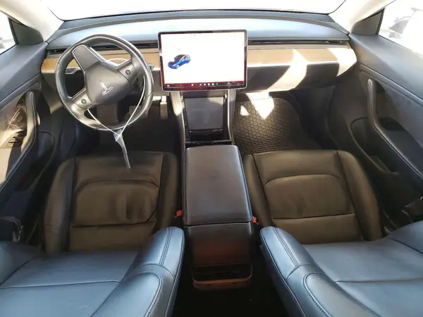 5YJ3E1EA2HF002030 2017 TESLA MODEL 3 - Image 8