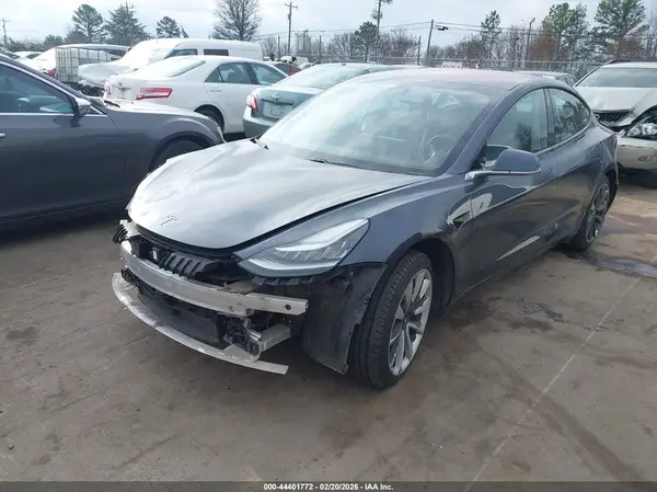 5YJ3E1EA2JF005970 2018 TESLA MODEL 3 - Image 2