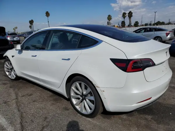 5YJ3E1EA2JF006424 2018 TESLA MODEL 3 - Image 2