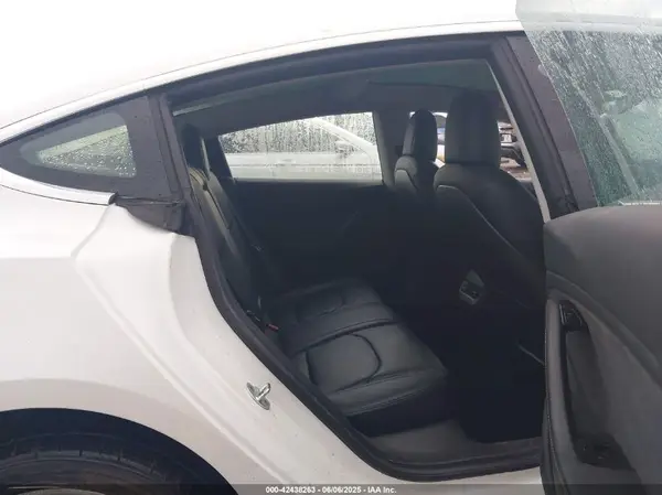 5YJ3E1EA2JF006519 2018 TESLA MODEL 3 - Image 8