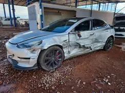 5YJ3E1EA2JF007881 2018 TESLA MODEL 3