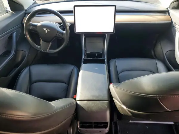 5YJ3E1EA2JF010120 2018 TESLA MODEL 3 - Image 8