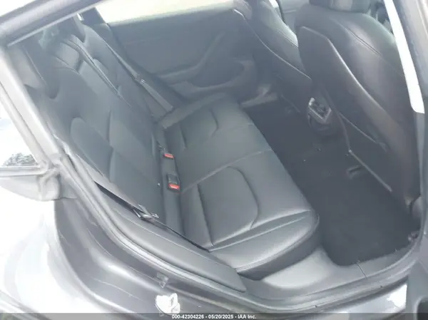 5YJ3E1EA2JF011588 2018 TESLA MODEL 3 - Image 8