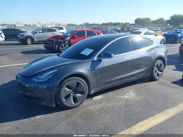 5YJ3E1EA2JF012689 2018 TESLA MODEL 3 - Image 2