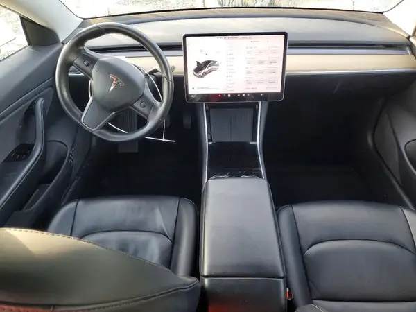 5YJ3E1EA2JF015270 2018 TESLA MODEL 3 - Image 8