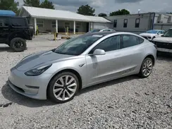 5YJ3E1EA2JF015317 2018 TESLA MODEL 3