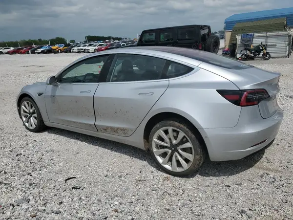 5YJ3E1EA2JF015317 2018 TESLA MODEL 3 - Image 2