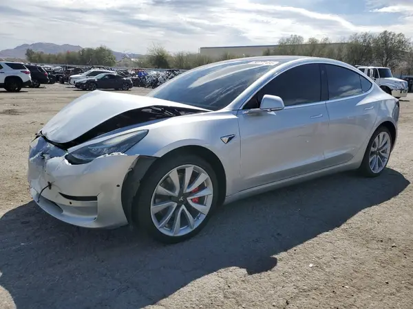 5YJ3E1EA2JF015351 2018 TESLA MODEL 3 - Image 1