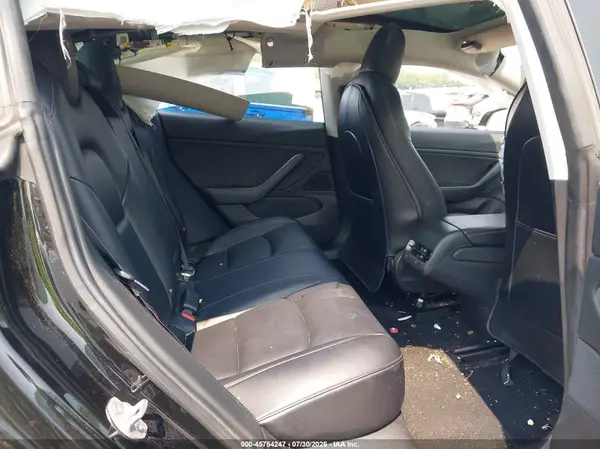 5YJ3E1EA2JF020887 2018 TESLA MODEL 3 - Image 8