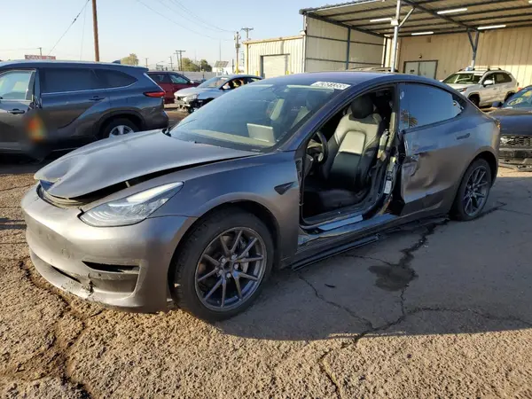 5YJ3E1EA2JF020985 2018 TESLA MODEL 3 - Image 1