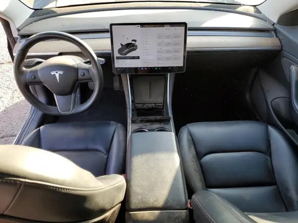 5YJ3E1EA2JF020985 2018 TESLA MODEL 3 - Image 8