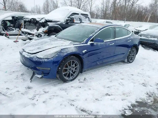 5YJ3E1EA2JF027774 2018 TESLA MODEL 3 - Image 2