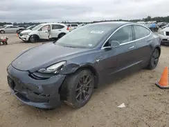 5YJ3E1EA2JF028147 2018 TESLA MODEL 3