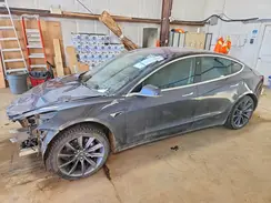 5YJ3E1EA2JF028861 2018 TESLA MODEL 3