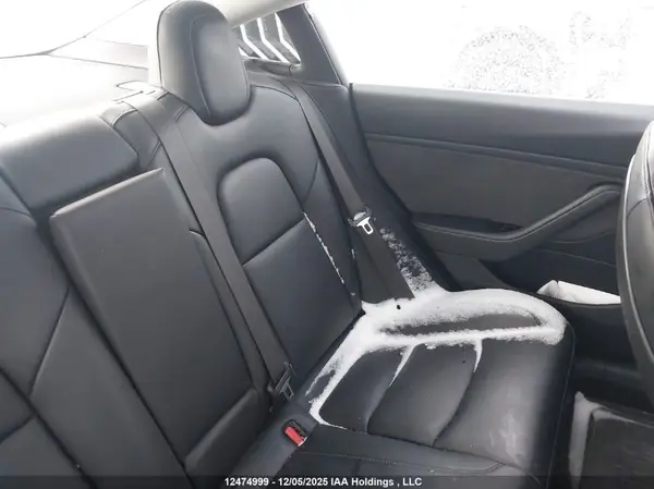 5YJ3E1EA2JF028939 2018 TESLA MODEL 3 - Image 8