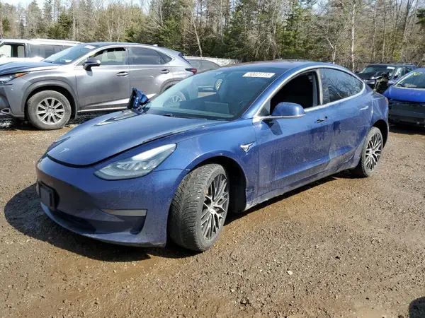 5YJ3E1EA2JF029282 2018 TESLA MODEL 3 - Image 1