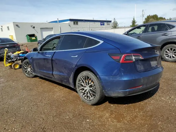 5YJ3E1EA2JF029282 2018 TESLA MODEL 3 - Image 2