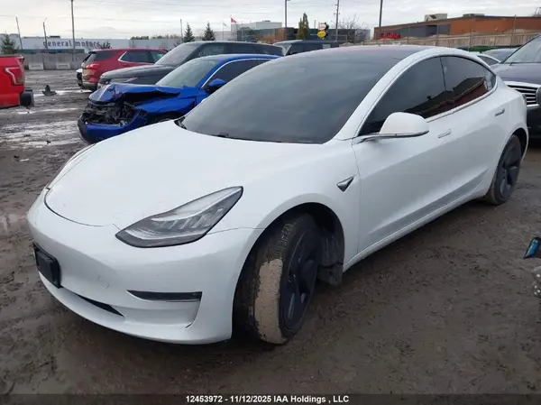 5YJ3E1EA2JF029475 2018 TESLA MODEL 3 - Image 2