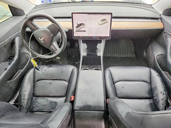 5YJ3E1EA2JF035258 2018 TESLA MODEL 3 - Image 8