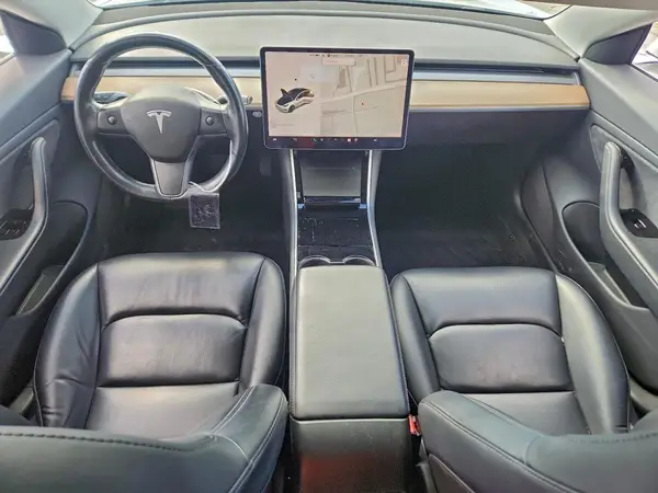 5YJ3E1EA2JF035261 2018 TESLA MODEL 3 - Image 8