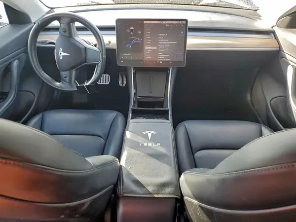 5YJ3E1EA2JF035891 2018 TESLA MODEL 3 - Image 8
