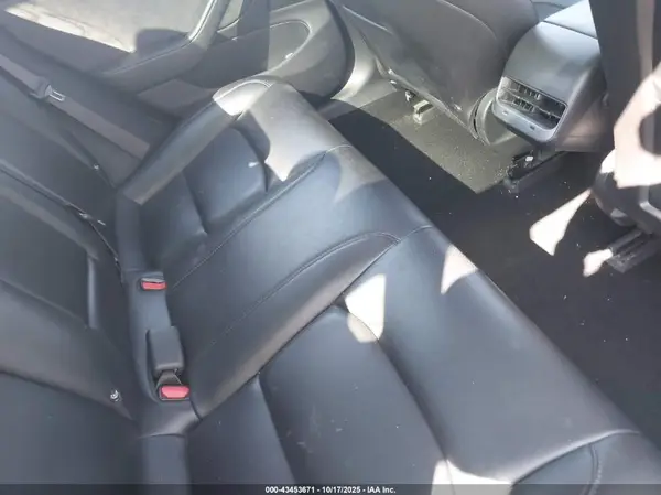 5YJ3E1EA2JF036507 2018 TESLA MODEL 3 - Image 8