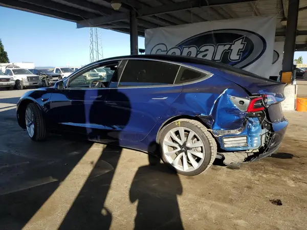 5YJ3E1EA2JF036832 2018 TESLA MODEL 3 - Image 2