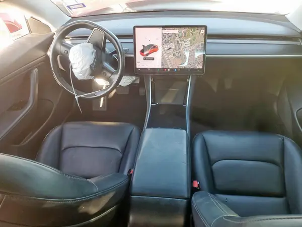 5YJ3E1EA2JF037611 2018 TESLA MODEL 3 - Image 8