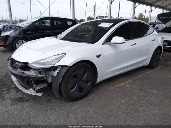 5YJ3E1EA2JF038743 2018 TESLA MODEL 3 - Image 2