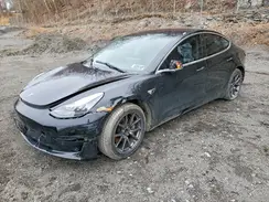 5YJ3E1EA2JF040864 2018 TESLA MODEL 3